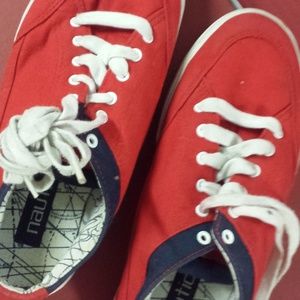 Red Nautica Flat Canvas shoes Sz 8M